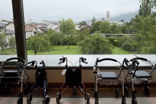 Pour éviter une pénurie de places à l'horizon 2030, le canton de Vaud veut créer ou moderniser quelque 2300 lits dans des établissements médico-sociaux et des établissements psycho-sociaux médicalisés. (Image prétexte)
